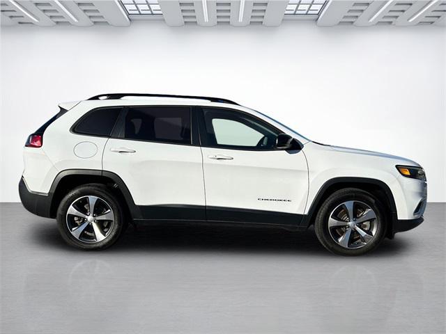 used 2022 Jeep Cherokee car, priced at $29,995