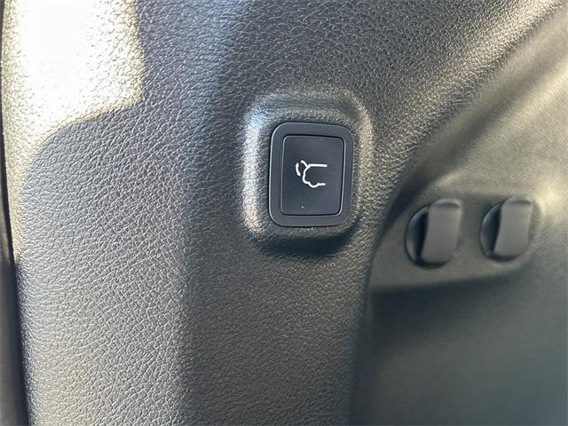 used 2022 Jeep Cherokee car, priced at $29,995