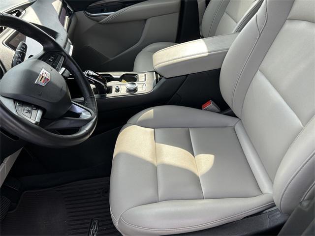 used 2021 Cadillac XT4 car, priced at $22,995