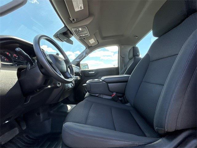 used 2024 Chevrolet Silverado 1500 car, priced at $29,988