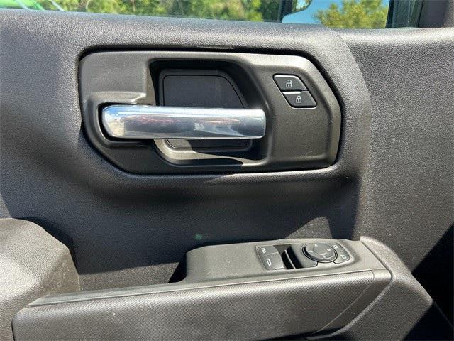 used 2024 Chevrolet Silverado 1500 car, priced at $29,988