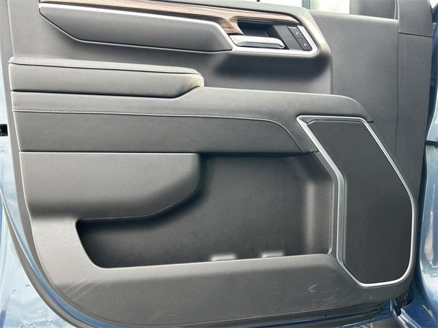 used 2025 Chevrolet Silverado 3500 car, priced at $58,995