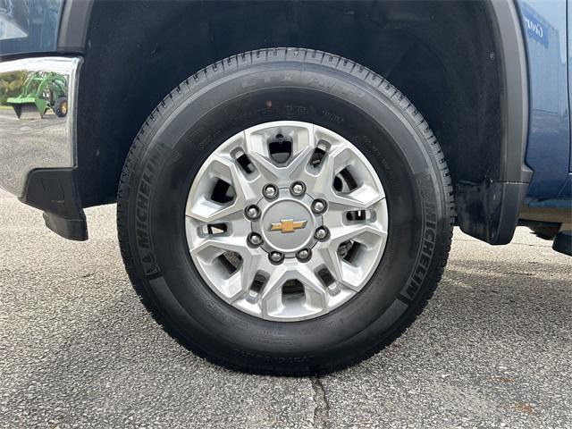 used 2025 Chevrolet Silverado 3500 car, priced at $58,995