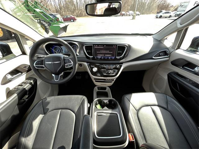 used 2024 Chrysler Pacifica car, priced at $32,995