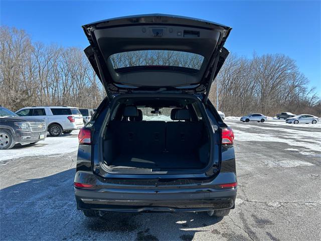 used 2024 Chevrolet Equinox car, priced at $31,995