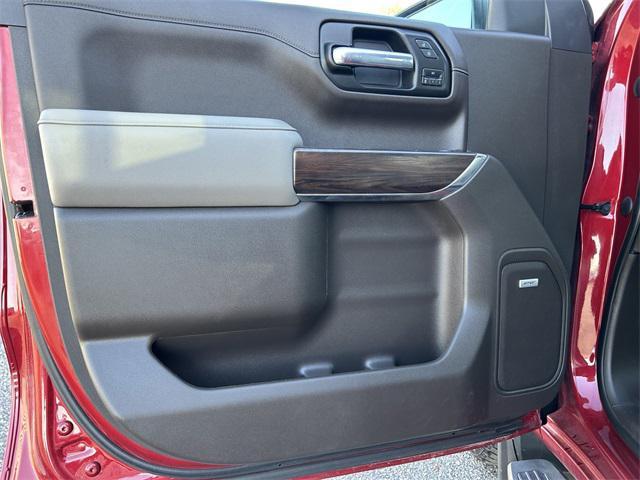 used 2022 GMC Sierra 1500 car, priced at $39,995