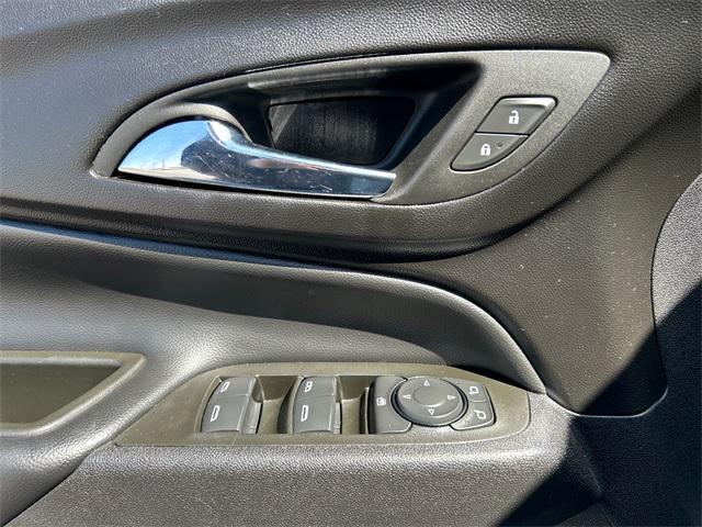 used 2024 Chevrolet Equinox car, priced at $26,995