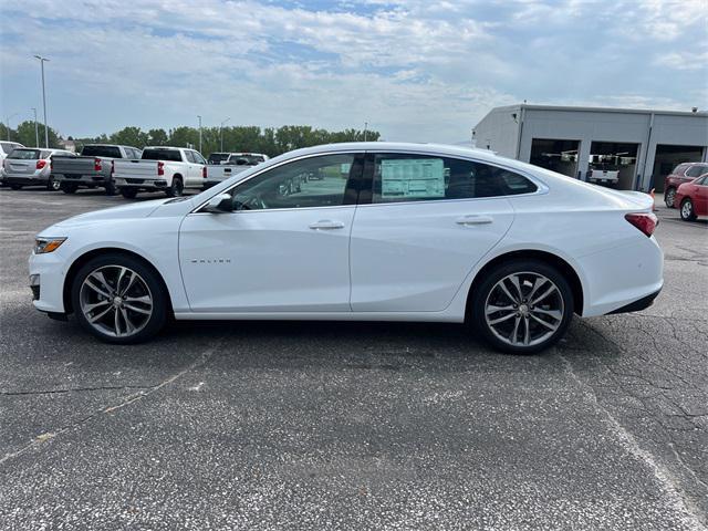 new 2025 Chevrolet Malibu car, priced at $35,190