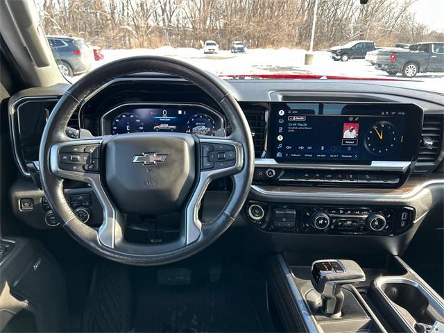 used 2022 Chevrolet Silverado 1500 car, priced at $43,995