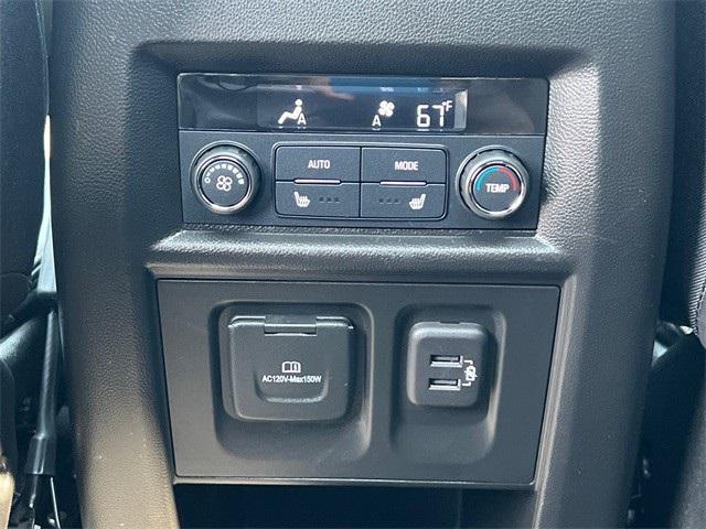 used 2023 Chevrolet Traverse car, priced at $34,988