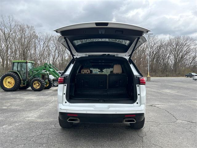 used 2023 Chevrolet Traverse car, priced at $37,495