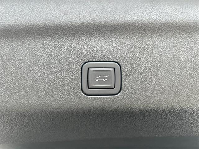 used 2024 Chevrolet Tahoe car, priced at $65,995