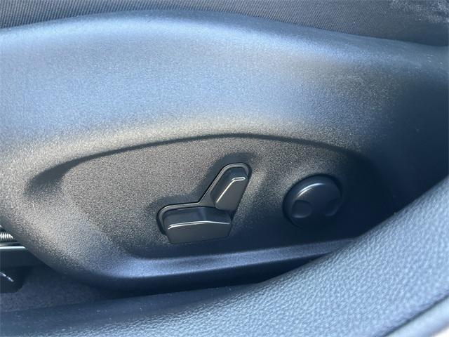 used 2022 Jeep Compass car, priced at $25,995