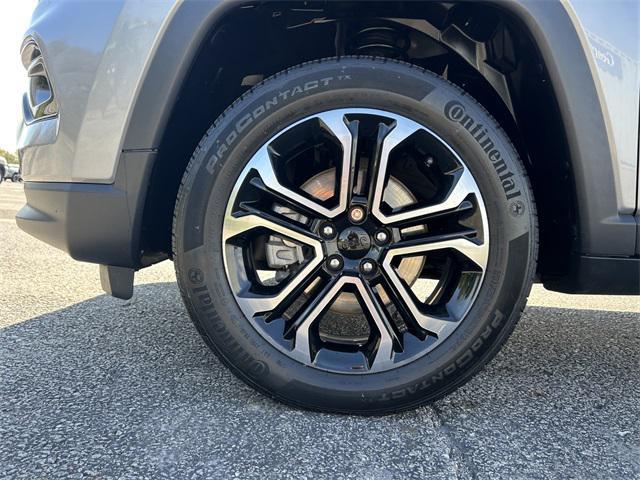 used 2022 Jeep Compass car, priced at $25,995