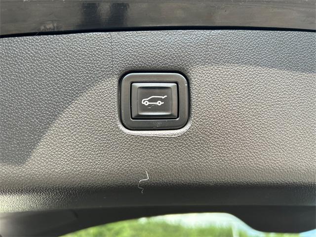 used 2022 Chevrolet Blazer car, priced at $27,995