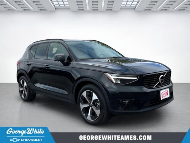 used 2023 Volvo XC40 car, priced at $26,988