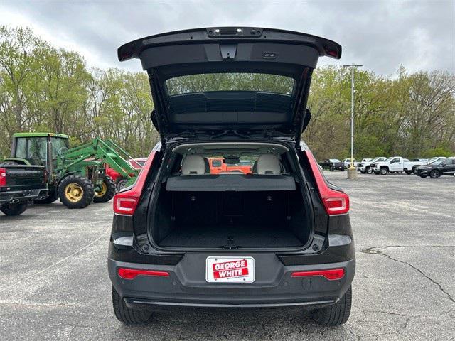 used 2023 Volvo XC40 car, priced at $26,988