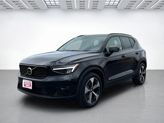 used 2023 Volvo XC40 car, priced at $26,988