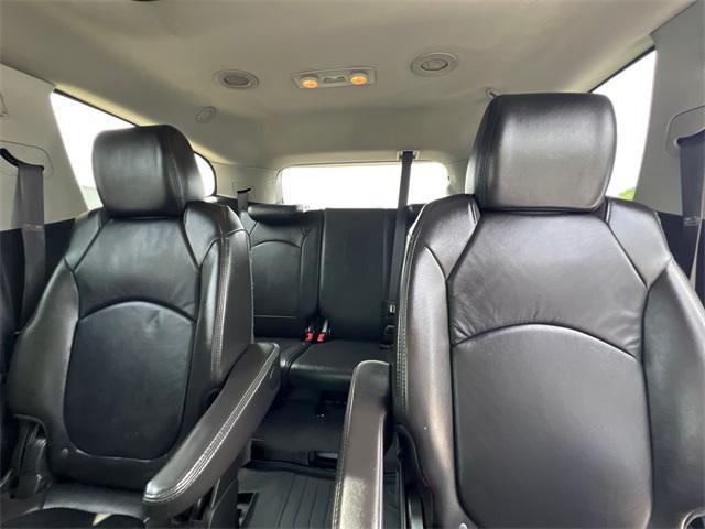 used 2012 Chevrolet Traverse car, priced at $5,650