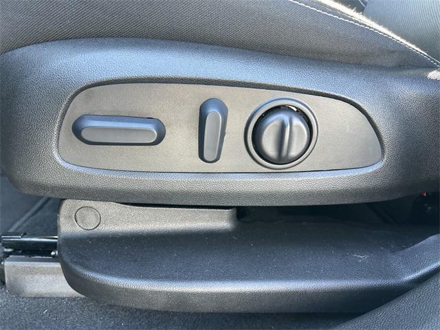 used 2025 Chevrolet Blazer car, priced at $30,995