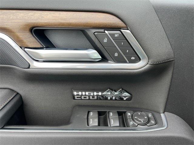 new 2025 Chevrolet Silverado 1500 car, priced at $74,475