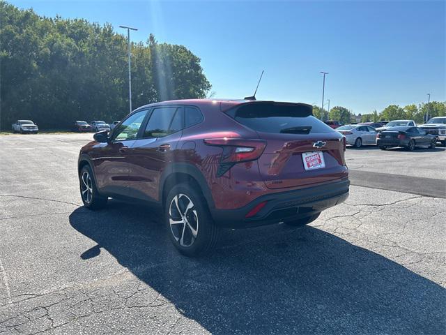 new 2025 Chevrolet Trax car, priced at $25,210