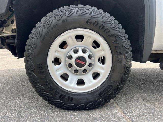 used 2023 GMC Sierra 2500 car, priced at $40,995