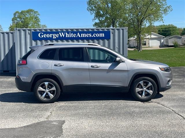 used 2019 Jeep Cherokee car, priced at $20,995