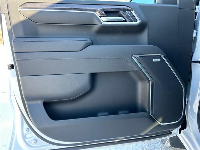 new 2025 Chevrolet Silverado 1500 car, priced at $66,675