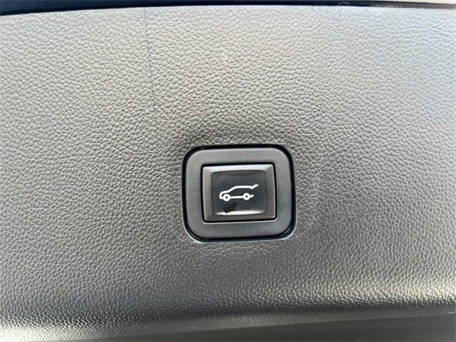 used 2019 Chevrolet Traverse car, priced at $19,950