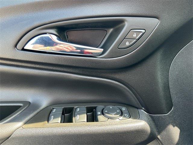 used 2023 Chevrolet Equinox car, priced at $22,988