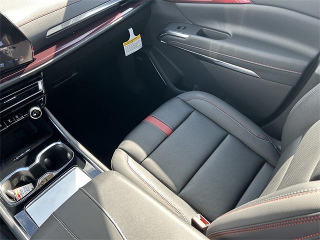 new 2026 Chevrolet Traverse car, priced at $61,715