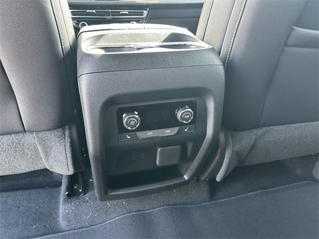 new 2026 Chevrolet Traverse car, priced at $61,715