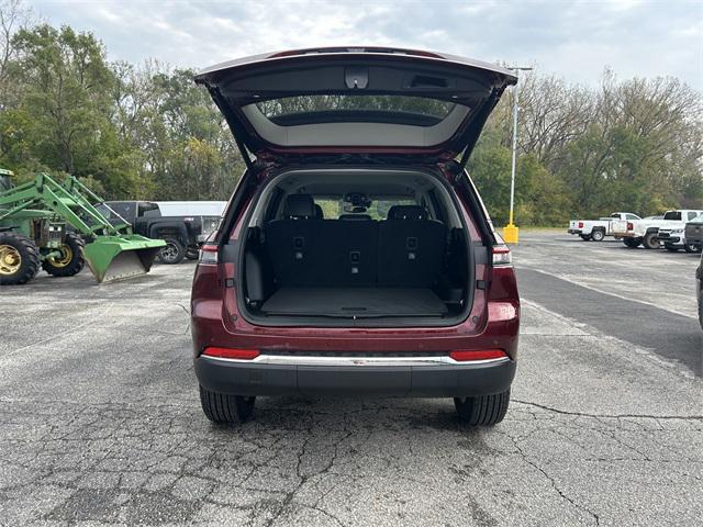 used 2023 Jeep Grand Cherokee car, priced at $34,995