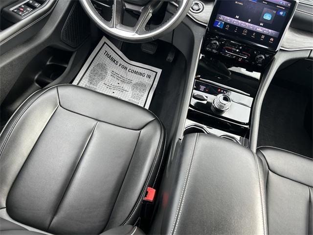 used 2023 Jeep Grand Cherokee car, priced at $34,995