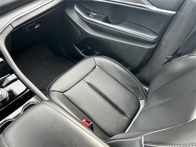 used 2023 Jeep Grand Cherokee car, priced at $34,995