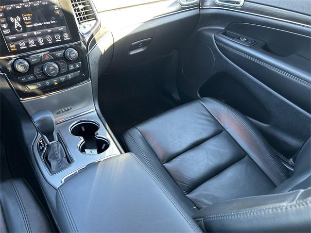 used 2022 Jeep Grand Cherokee car, priced at $30,995