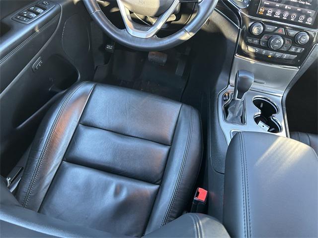 used 2022 Jeep Grand Cherokee car, priced at $30,995