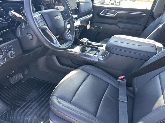 new 2025 Chevrolet Silverado 1500 car, priced at $71,660