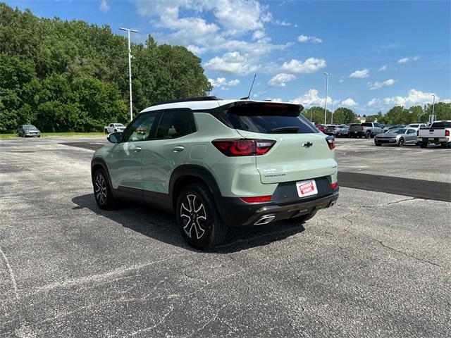 used 2025 Chevrolet TrailBlazer car, priced at $30,995