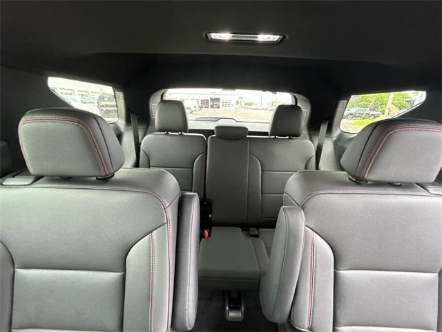 new 2025 Chevrolet Traverse car, priced at $56,775