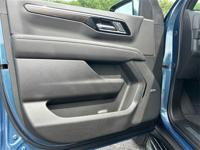 new 2025 Chevrolet Tahoe car, priced at $84,655