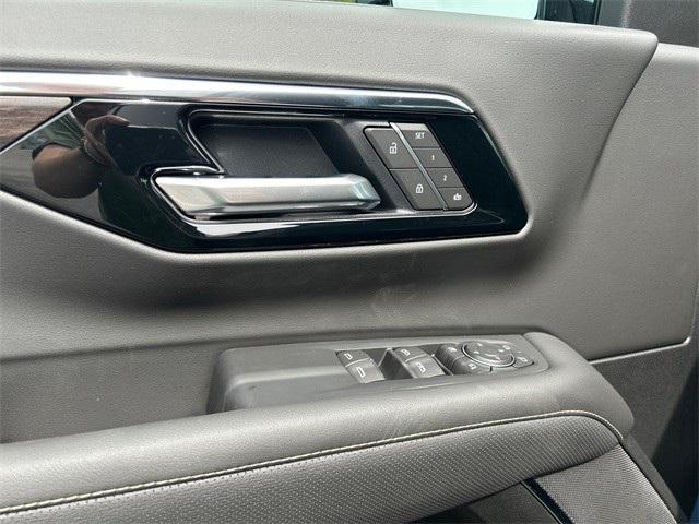 new 2025 Chevrolet Tahoe car, priced at $84,655