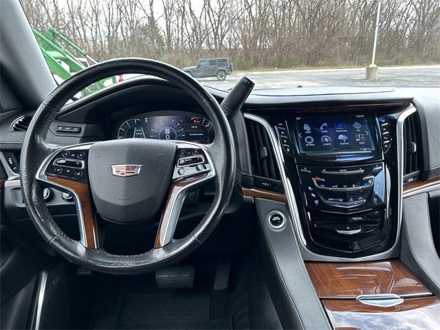 used 2020 Cadillac Escalade car, priced at $27,988