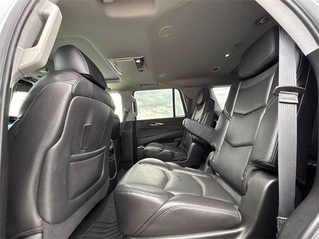 used 2020 Cadillac Escalade car, priced at $27,988