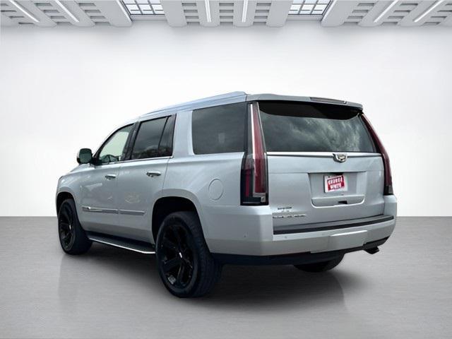 used 2020 Cadillac Escalade car, priced at $27,988
