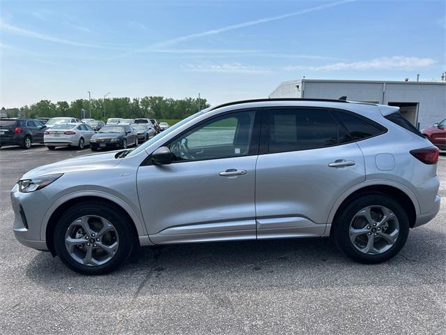 used 2023 Ford Escape car, priced at $28,995