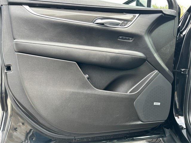used 2022 Cadillac XT5 car, priced at $37,995