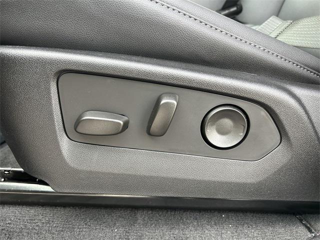 new 2026 Chevrolet Colorado car, priced at $46,555