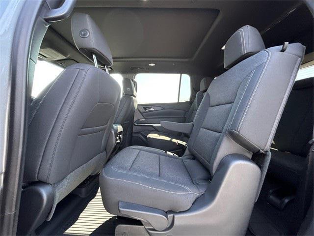 new 2025 Chevrolet Traverse car, priced at $44,945